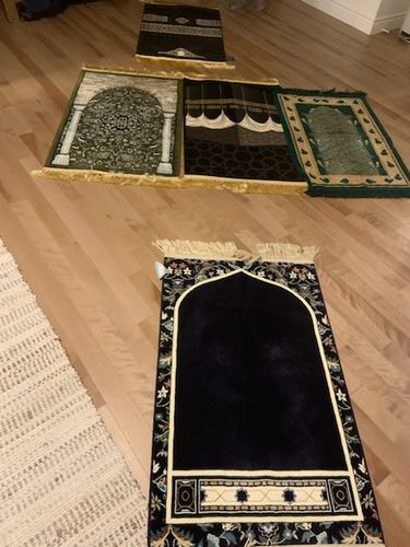 Customer photo review of Azad Kashmiri Rug Handmade