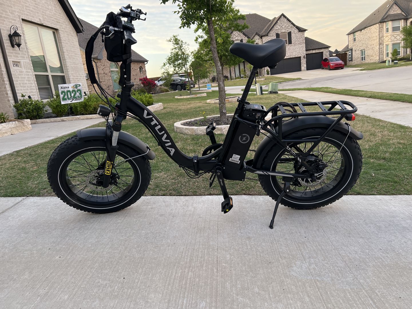 Customer photo review of VTUVIA 20 Inch 48V 13/15AH Battery