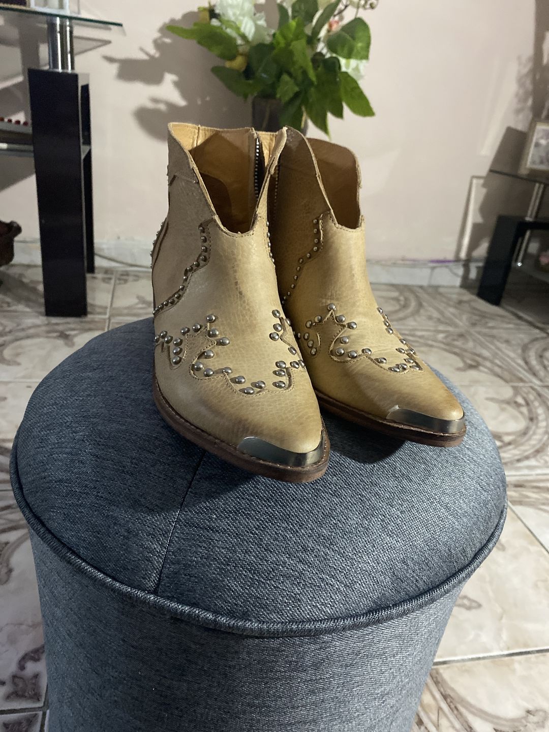 Customer photo review of Joaquina Tachas Camel