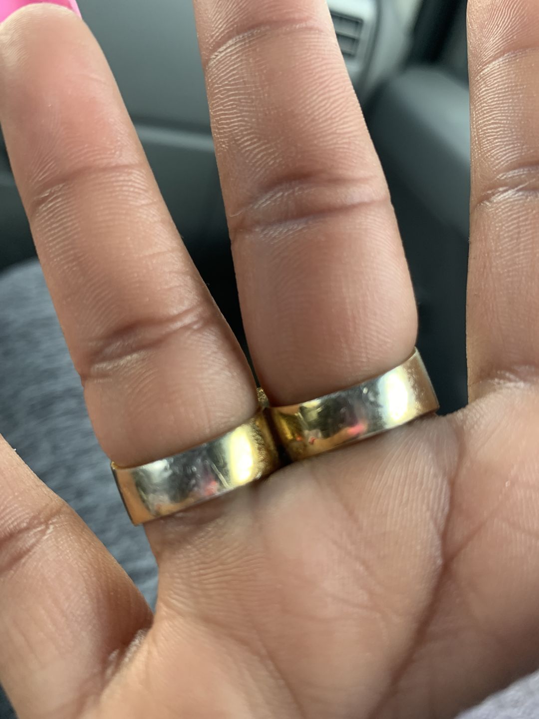 Customer photo review of Two Finger Name Ring
