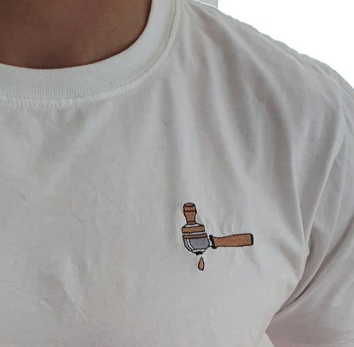 Customer photo review of Siebträger & Tamper | Besticktes Organic Bio Baumwoll-T-Shirt