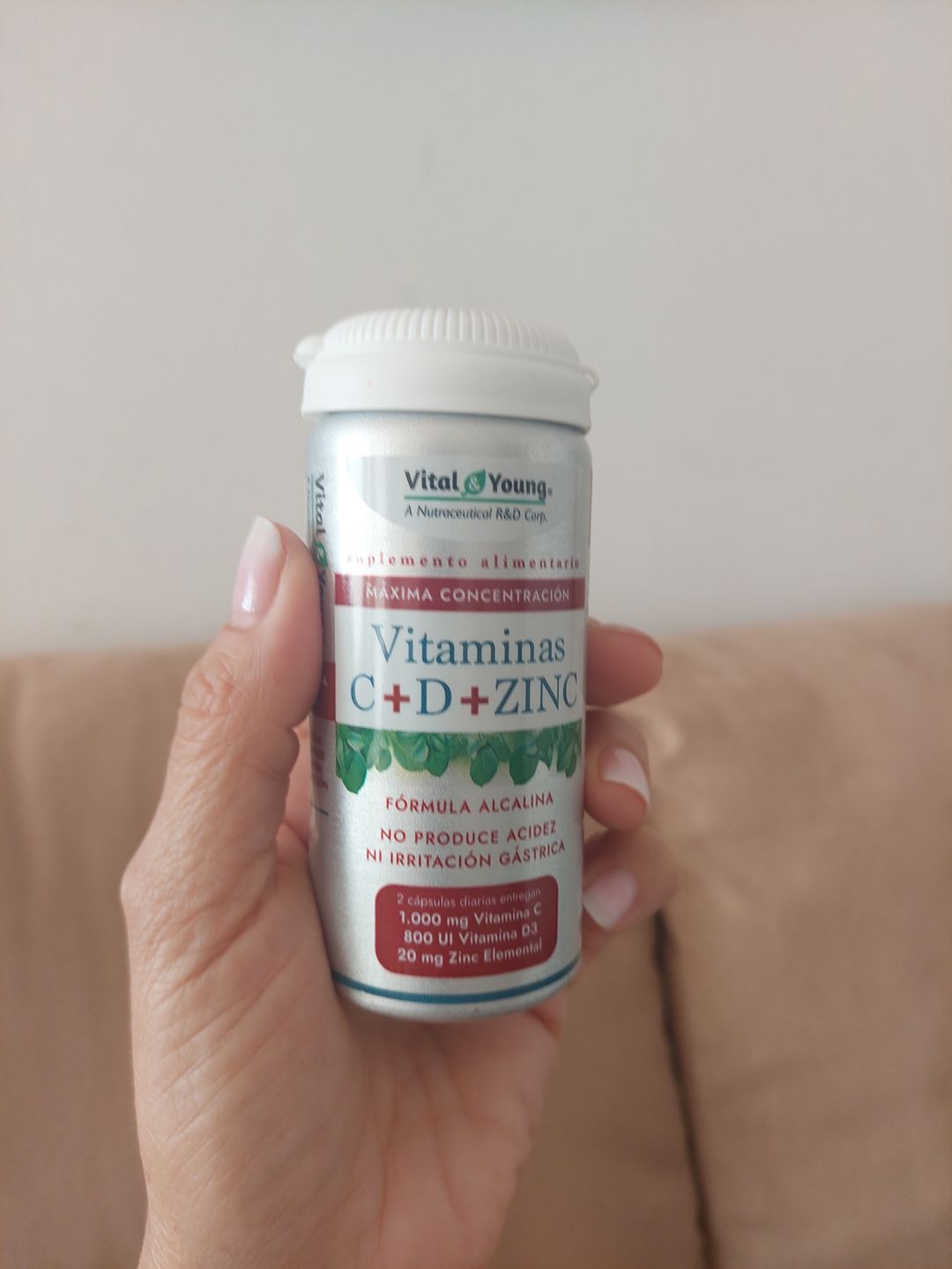 Customer photo review of Vitaminas C+D+ZINC 1.000 mg/800 UI/20 mg-60 cáps
