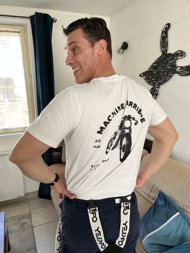 Customer photo review of Pack T-shirt + sticker concours