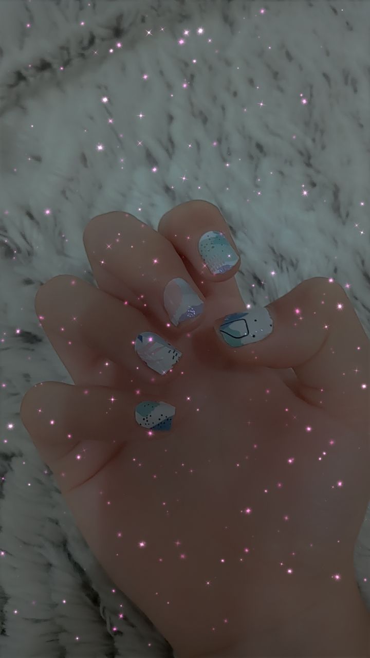 Customer photo review of Tropical Nail