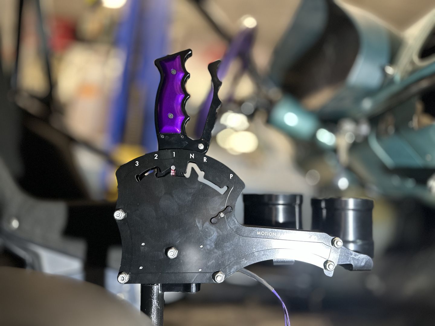 Customer photo review of TH400 3 Speed Reverse Pattern Operator Series Billet Shifter Front Exit 16-1700