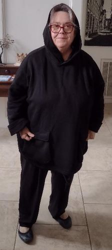 Customer photo review of Plus-Size Buykud Casual Solid Color Flocking Sweatshirt Hoodie