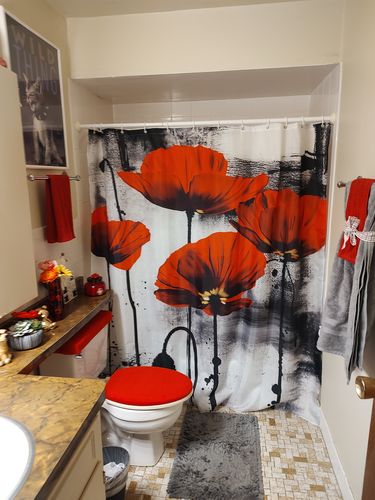 Customer photo review of Red Flower Art Fabric Shower Curtain