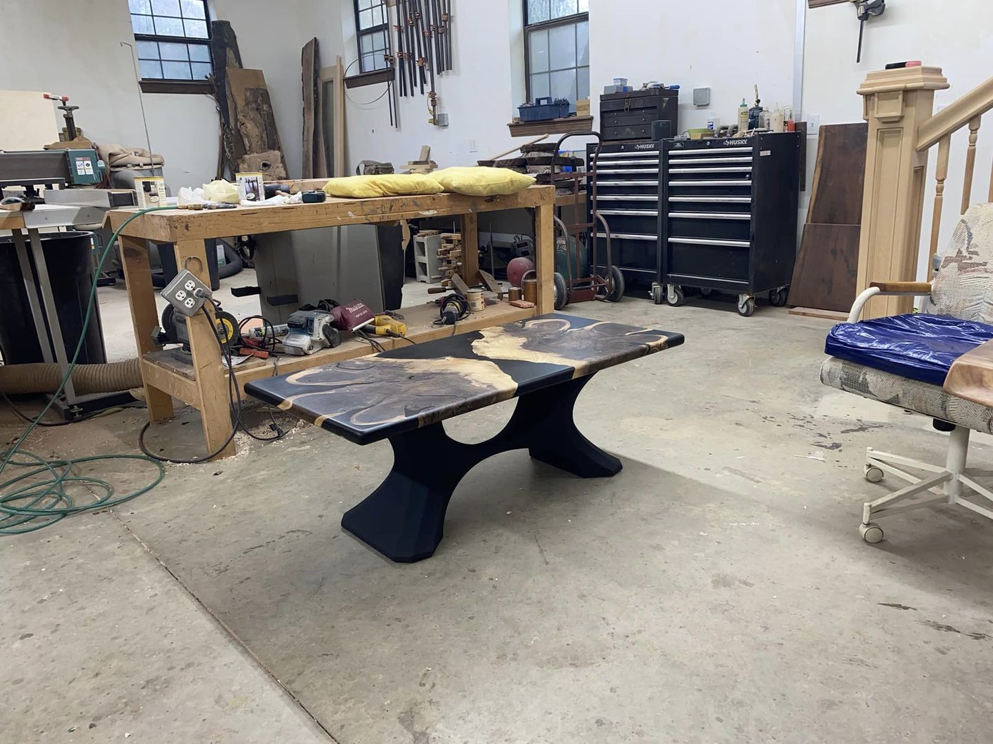 Customer photo review of Metal Table Base - 310 Hoshi - 50, 22, 28H inch - Flowyline