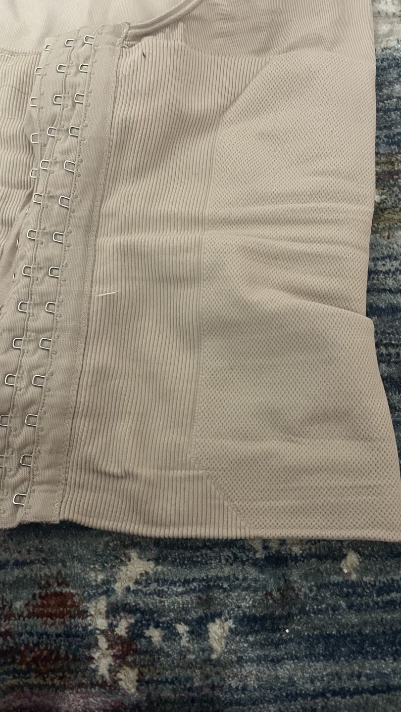 Customer photo review of Microfiber Shoulder Straps Back Support Waist and Abdomen Control Corset