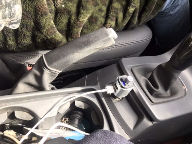 Customer photo review of Wegman Bluetooth FM Transmitter - Bluetooth carkit - Zilver