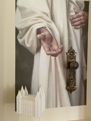 Customer photo review of Salt Lake City Utah Temple Statue