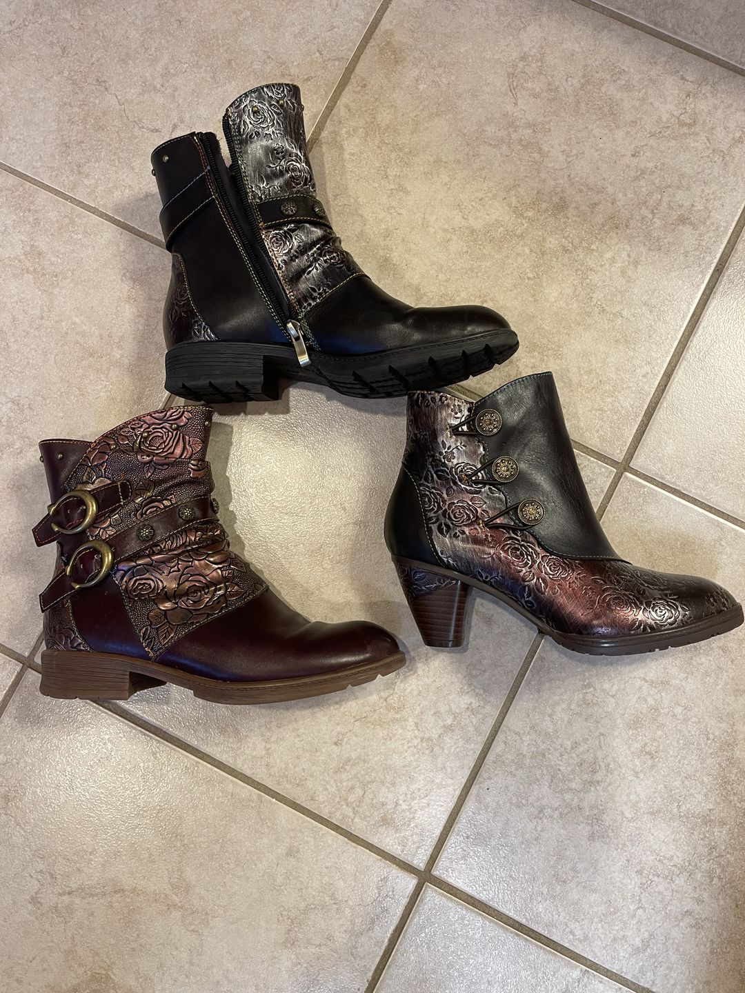Customer photo review of Retro Painted Buckle Flat Shoes