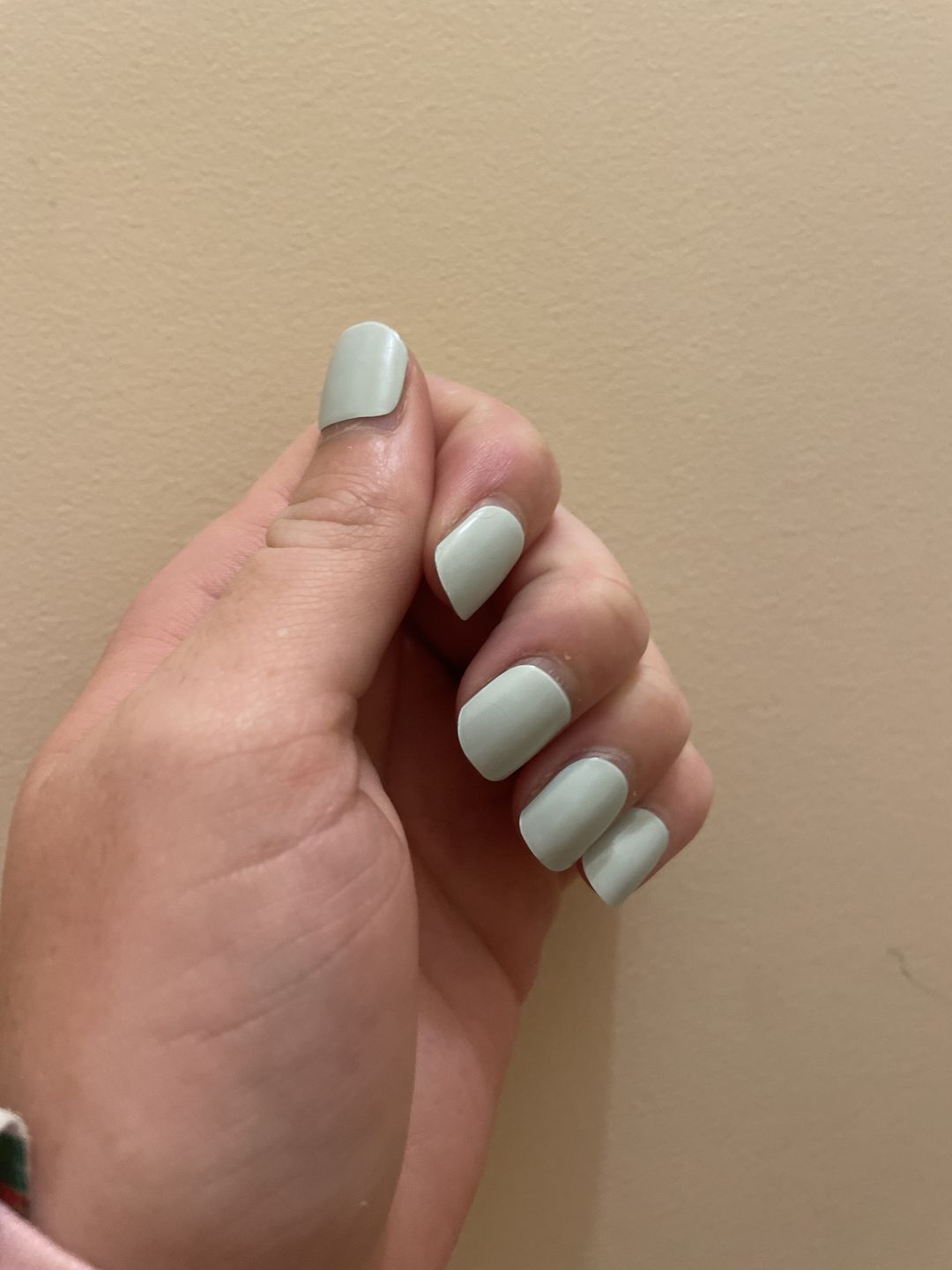 Customer photo review of Gel Nail Sticker Starter Kit (FREE UV Lamp With 2 Or More Gel Nail Stickers)