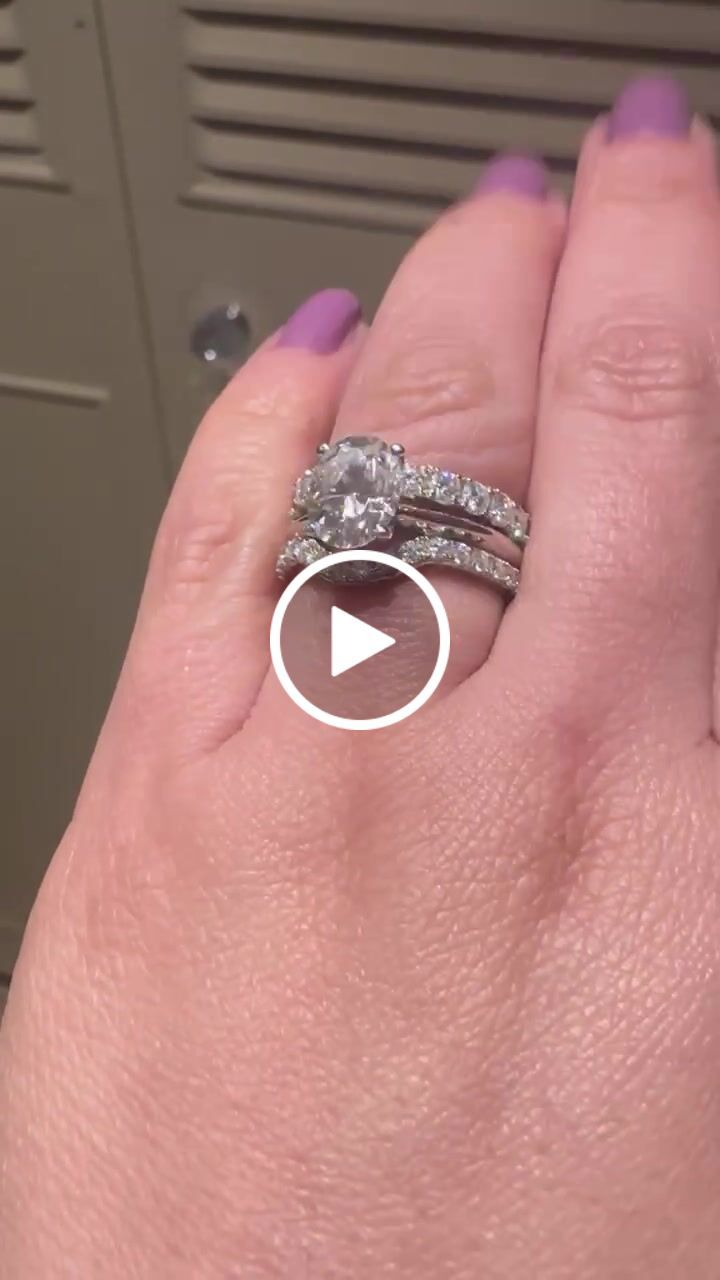 Customer video review of Curved Pave Moissanite Half Eternity Wedding Band Stackable Ring