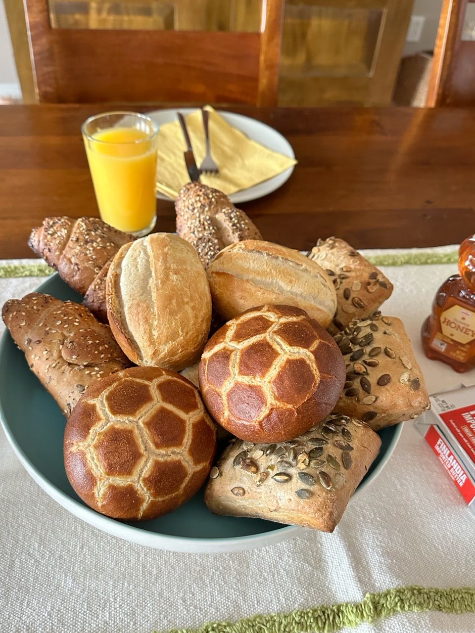 Customer photo review of Pretzel Sandwich Rolls (5 pack)