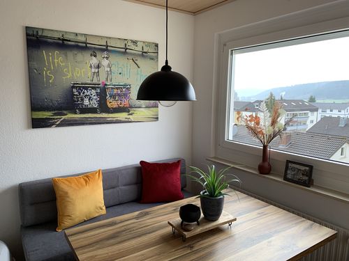Customer photo review of Leinwandbild Banksy life is short Querformat