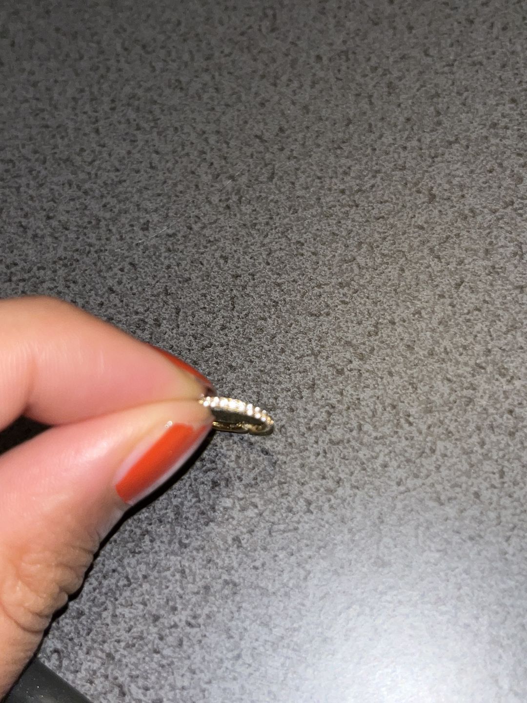Customer photo review of HI-LIFE Crystal Clicker Piercing
