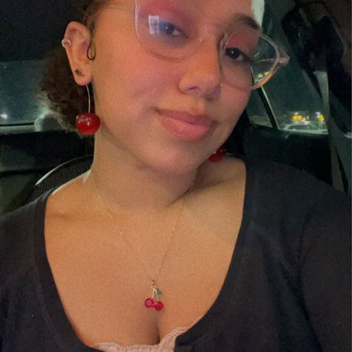 Customer photo review of Faisly™ - Cherry Earrings