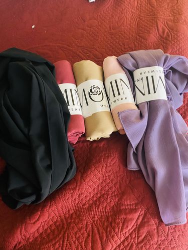 Customer photo review of Classic Chiffon Hijab - Strawberry