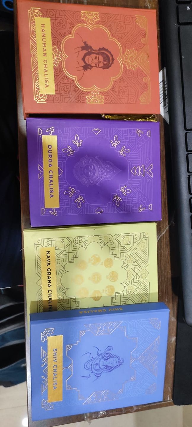 Customer photo review of Hanuman Chalisa Book - Premium Edition in a Gift Case
