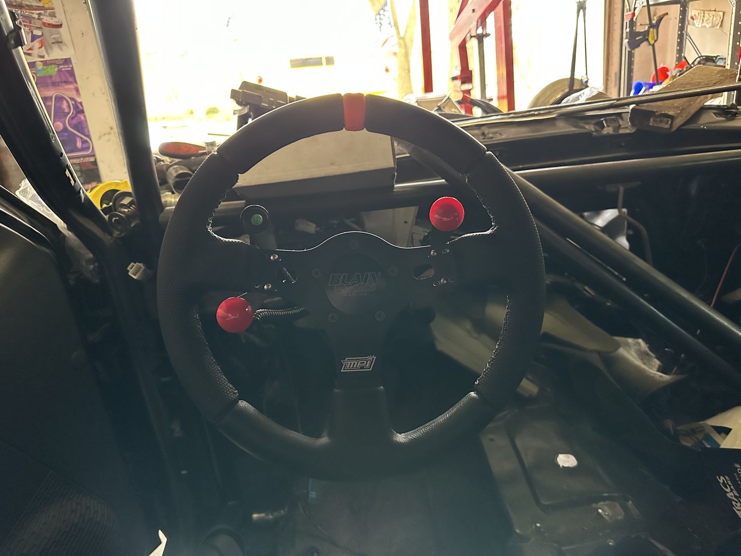 Customer photo review of Motion Raceworks Momentary Large Mushroom Push Button w/6' Wound Cord (Red) 151006