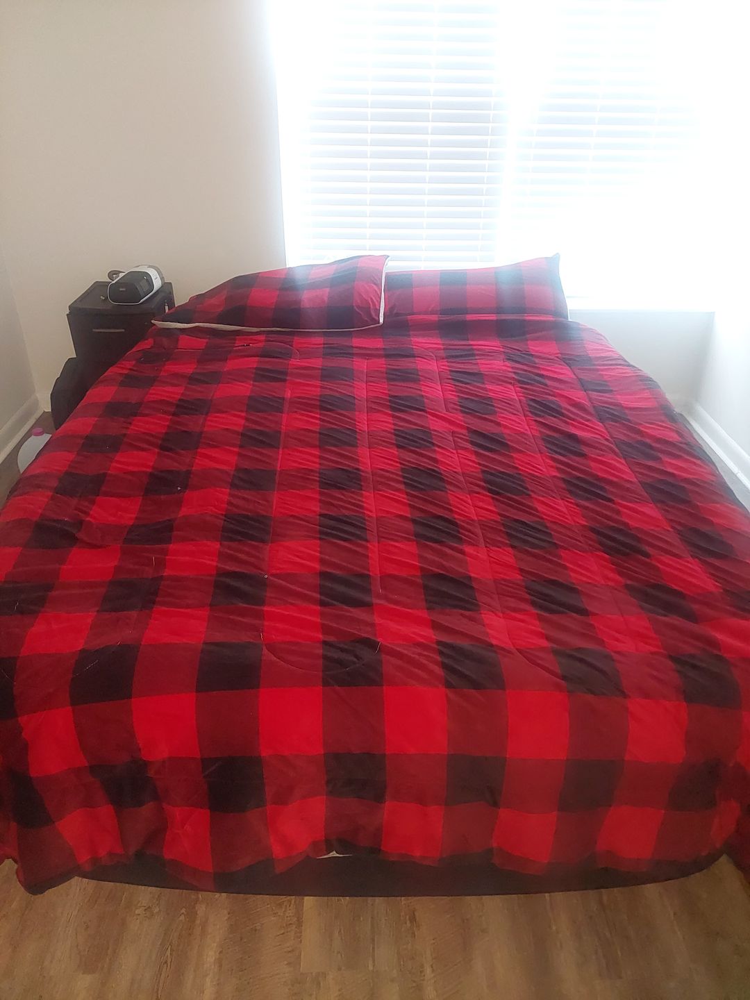 Customer photo review of King Koil Luxury Air Mattress with High Speed Built-in Pump