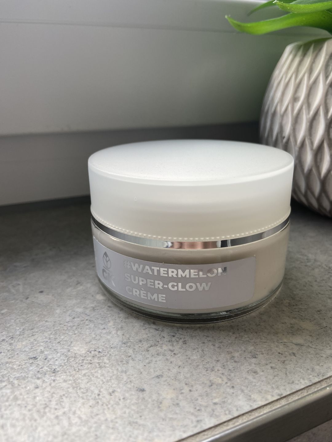 Customer photo review of Watermelon Super Glow – Crème pour le visage
