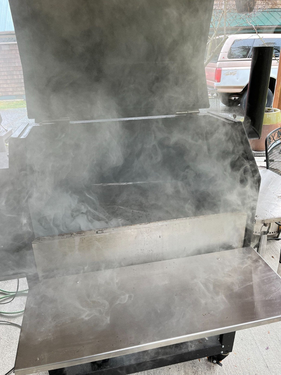 Customer photo review of 4 Litre Monster Smoke Generator