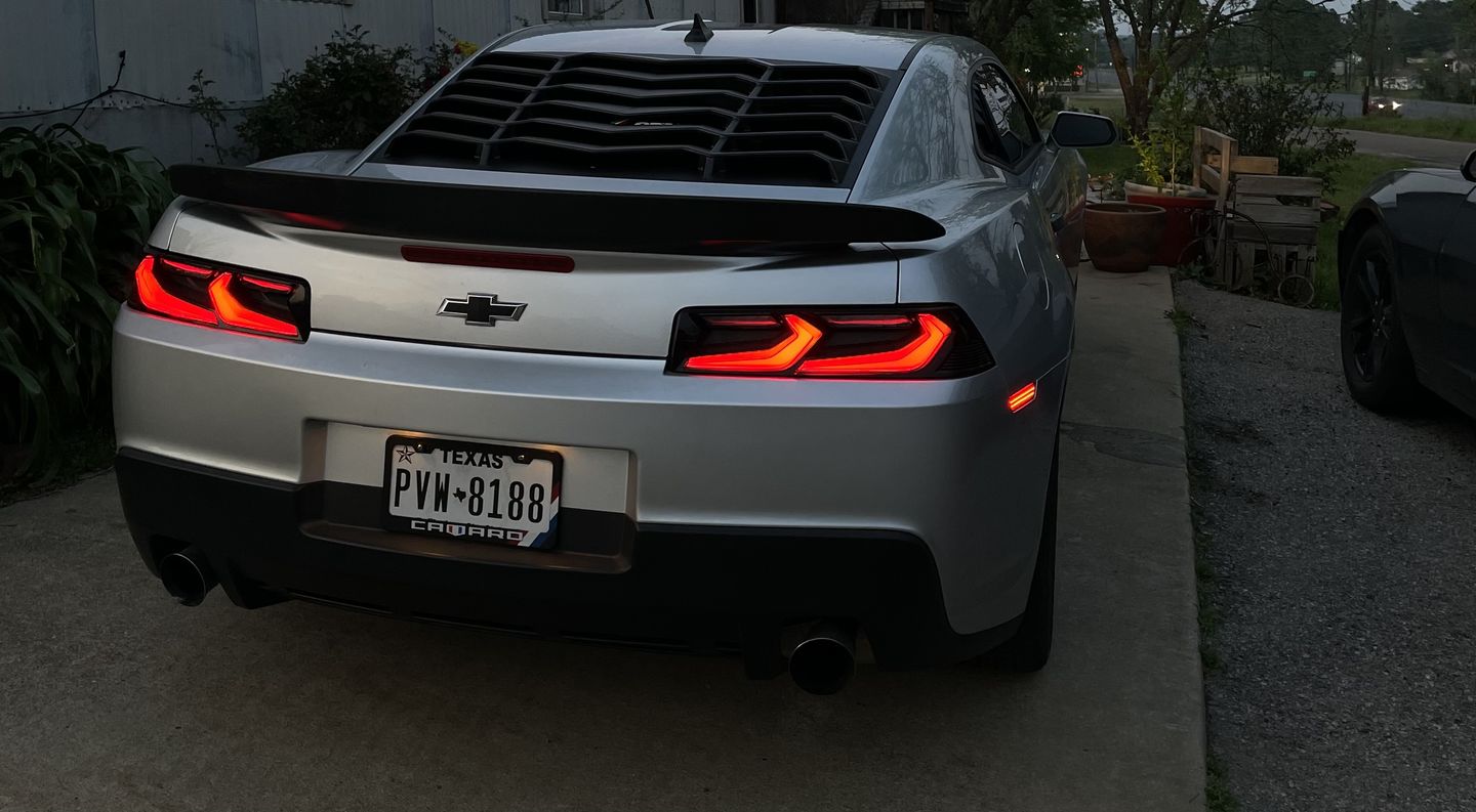Customer photo review of 2014-2015 CHEVY CAMARO UMBRA LED TAILLIGHTS GLOSS BLACK/SMOKE LENS