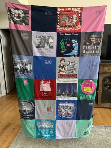 Customer photo review of Classic T-Shirt Blanket