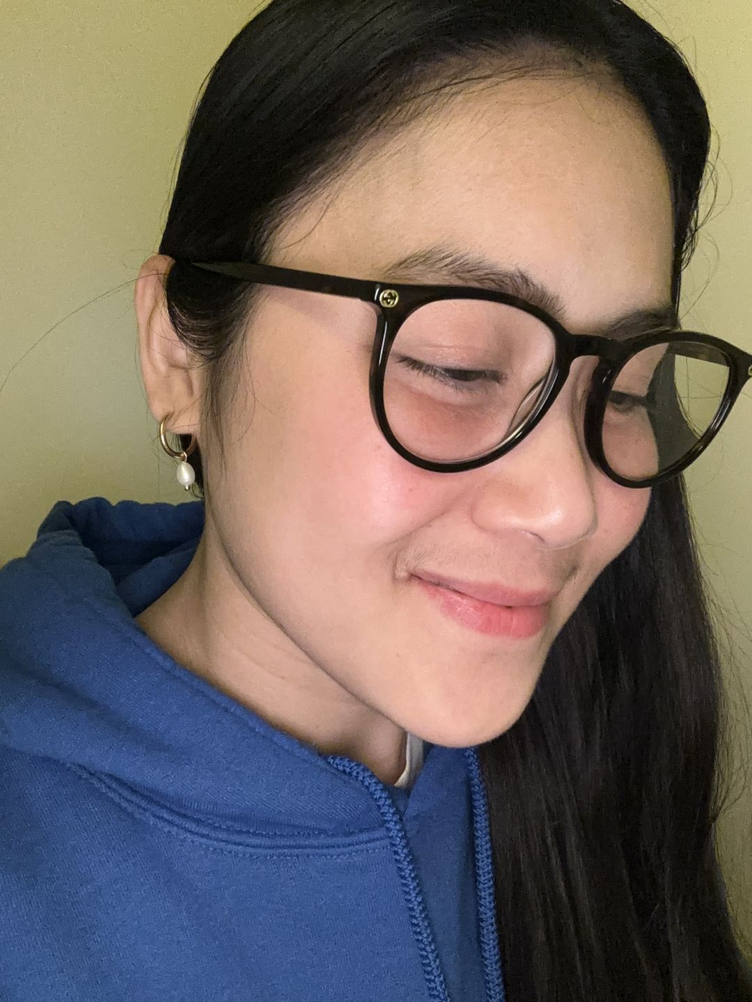 Customer photo review of Freshwater Pearl Bella Hoop Earrings