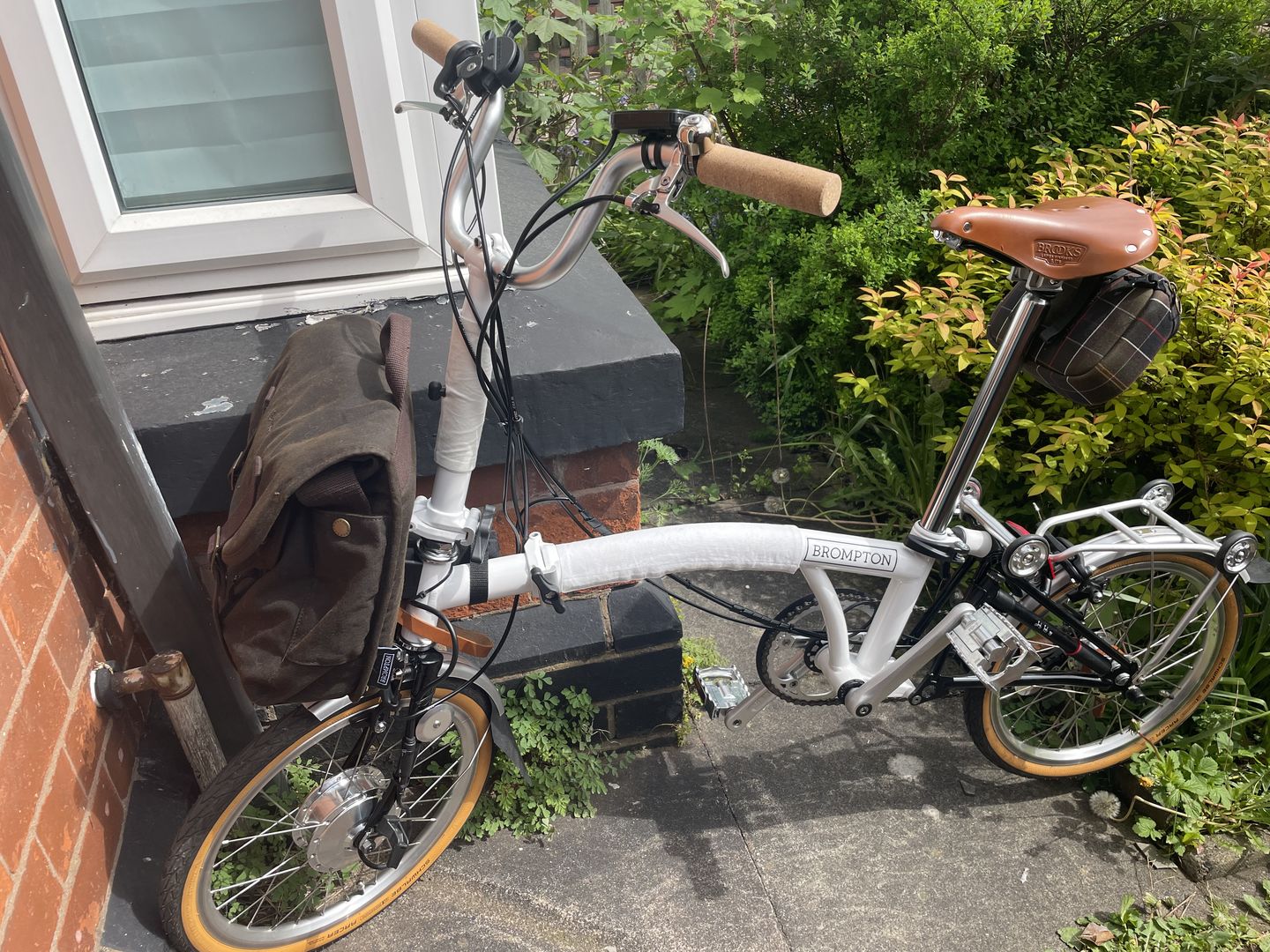 Customer photo review of Tektro Minimal FL750 Brake Levers