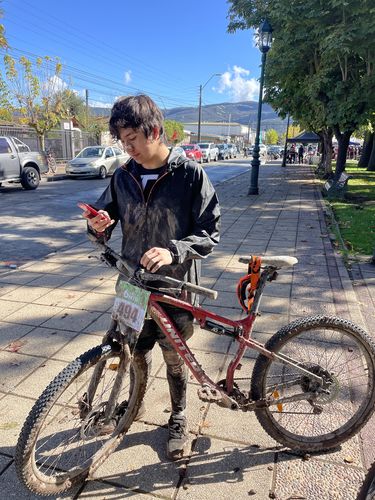 Customer photo review of Bicicleta Mountain Bike Brownhills T2 Rojo Aro 27.5 Doble Suspensión