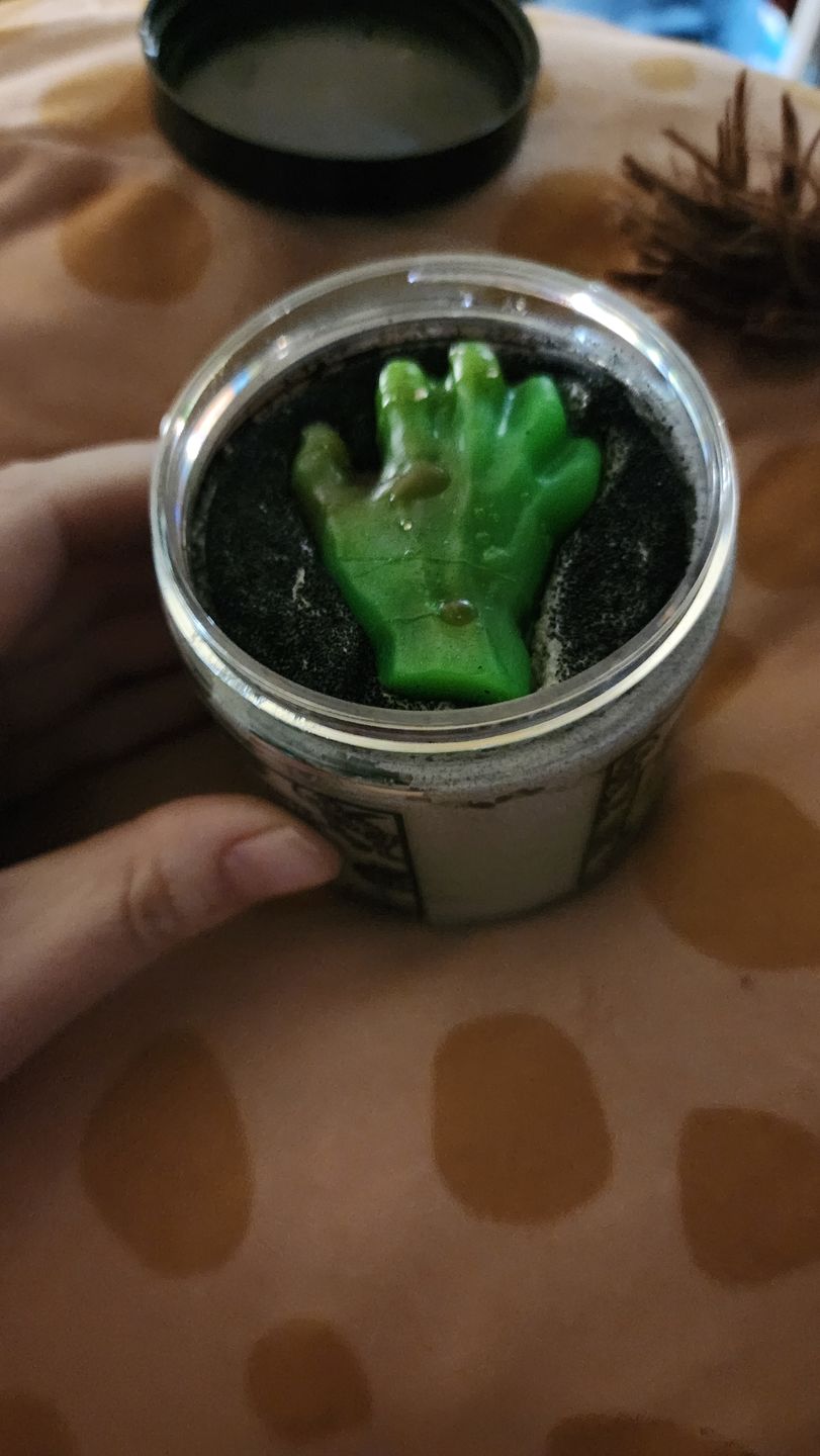 Customer photo review of Buried Alive Sugar Scrub (Caramel & Coffee)