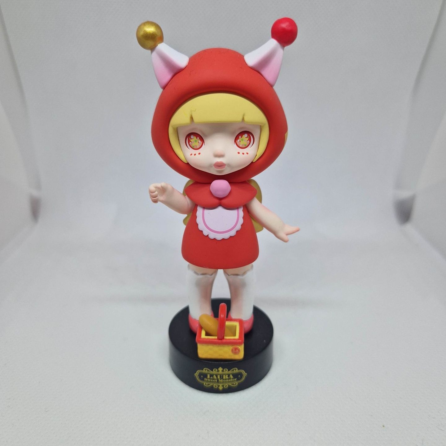 Customer photo review of Laura Sweet Monster Series Blind Box