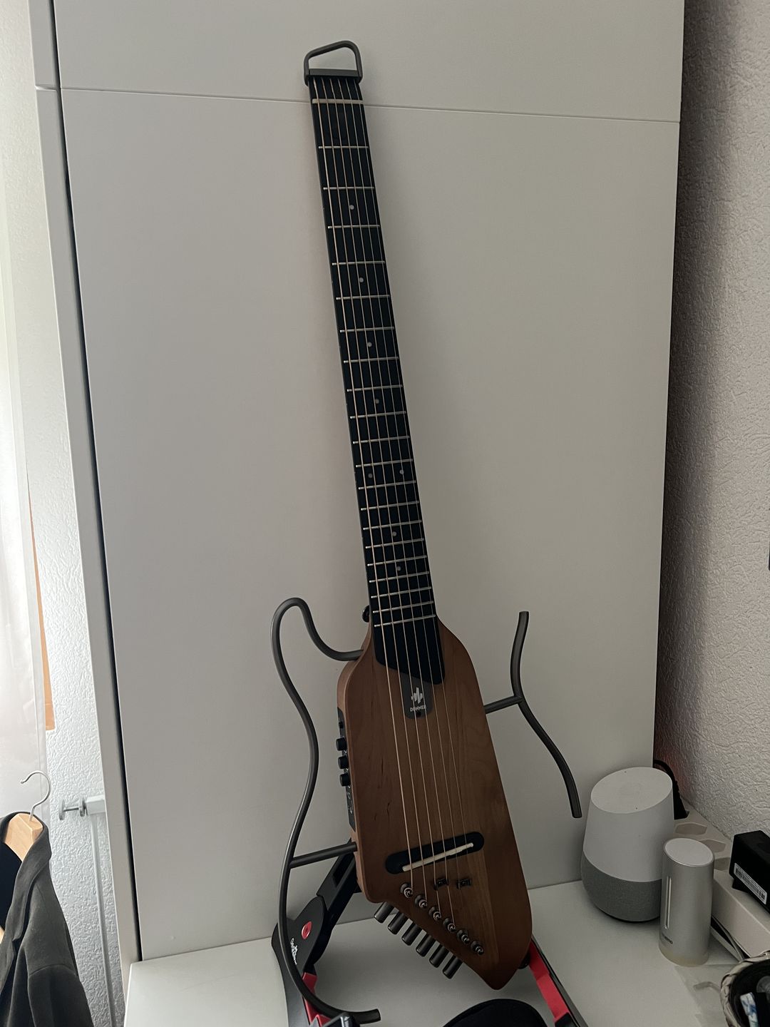 Customer photo review of Donner HUSH-I Guitare