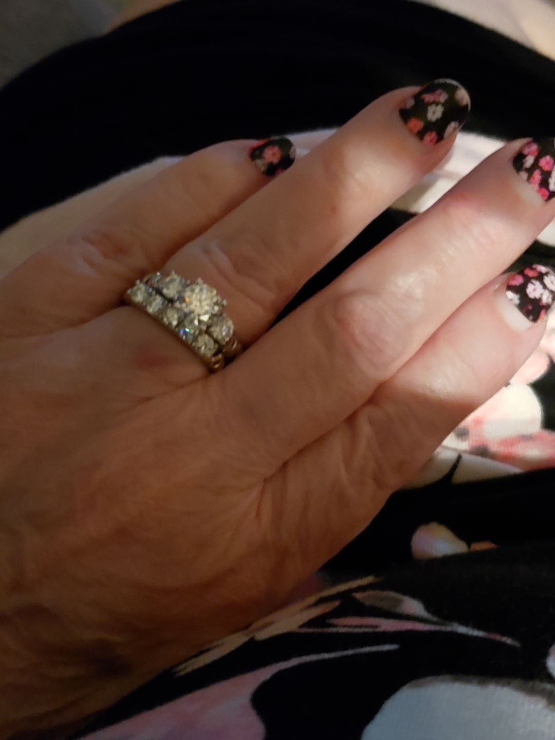 Customer photo review of Vintage Three Stone Moissanite Bridal Engagement Ring Set