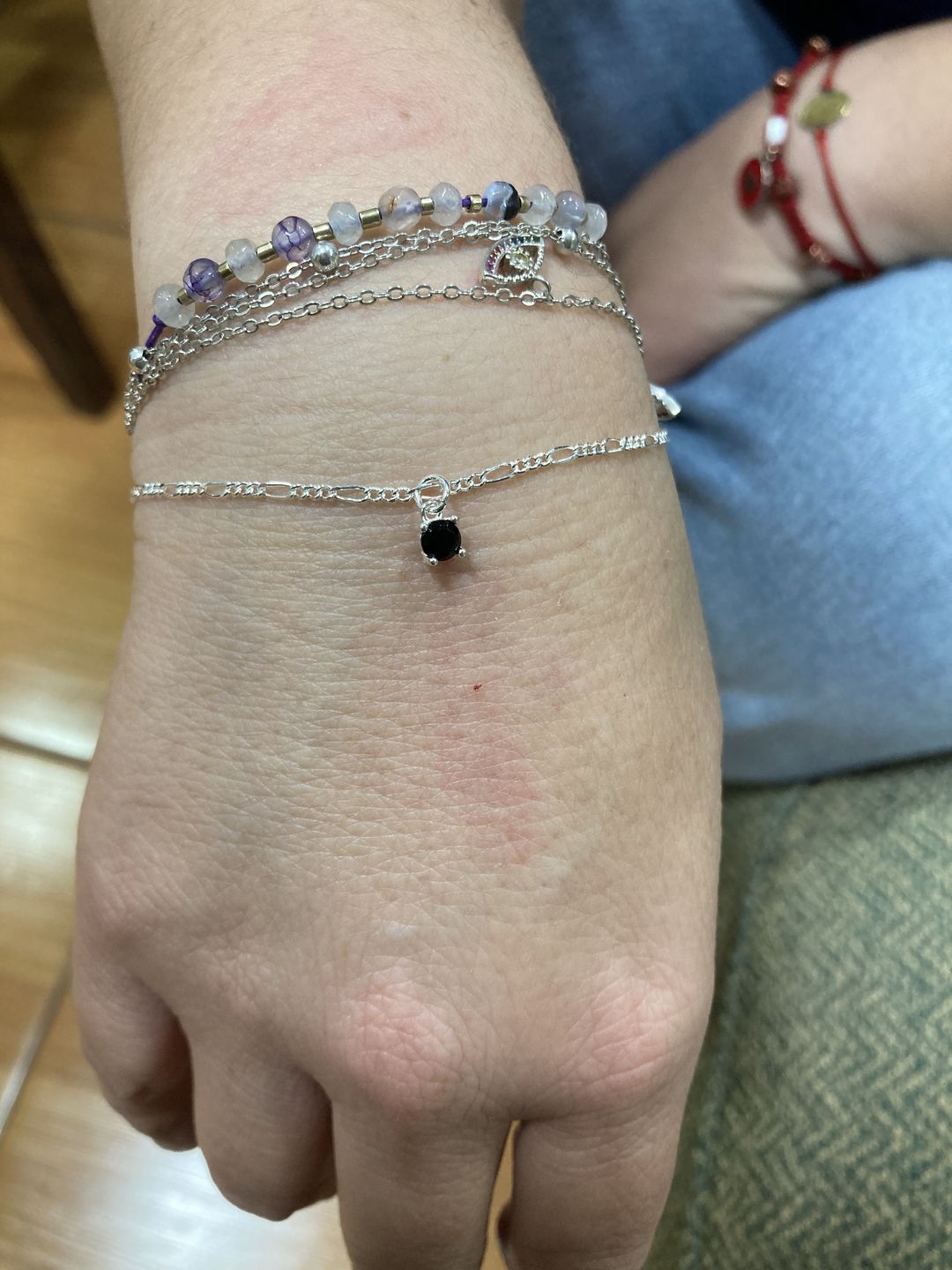 Customer photo review of PULSERA UMA PLATA