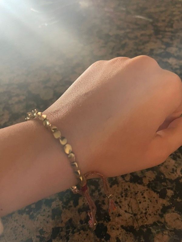 Customer photo review of Tibetisches Glücksarmband aus Kupfer