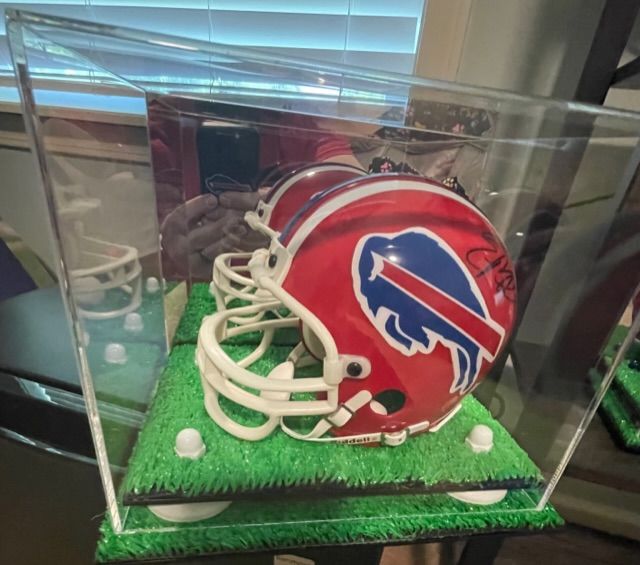 Customer photo review of Mini/Miniature Football Helmet (not Full Size) Display Case - Mirror no WAll Mount (A003/V45)