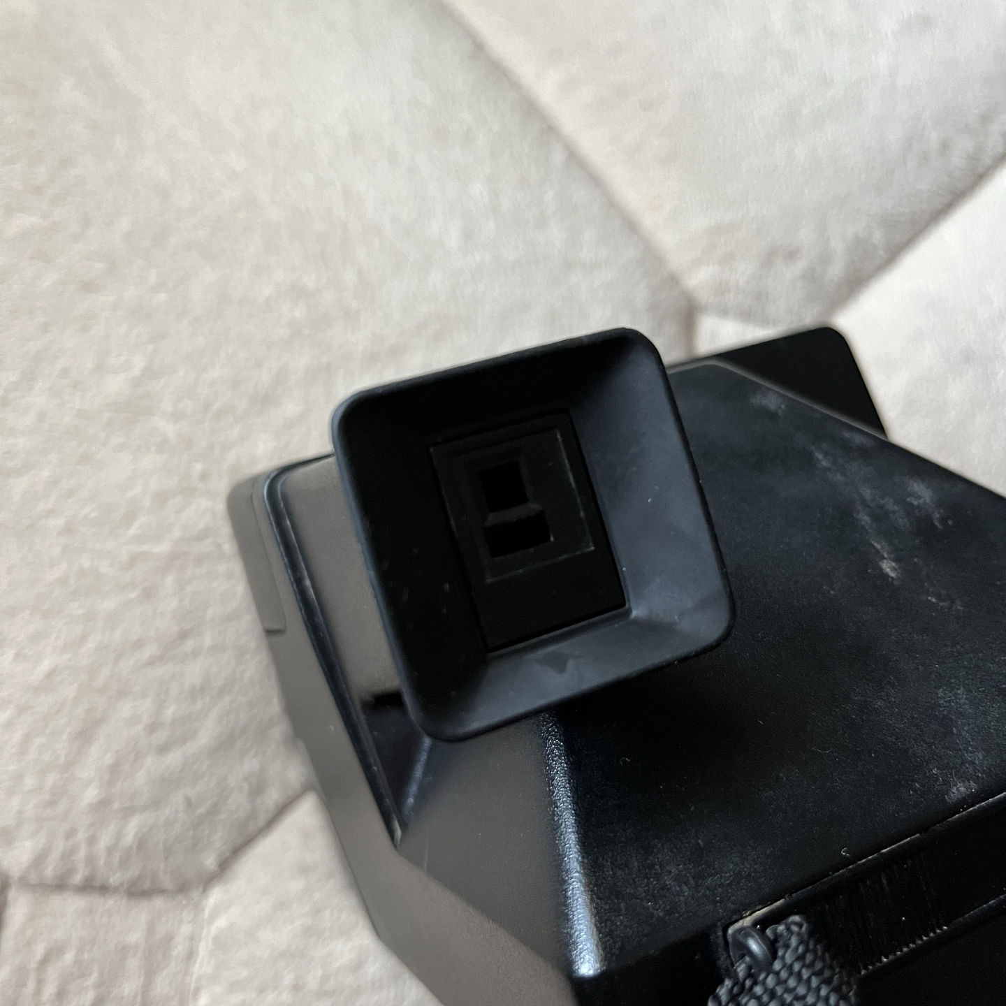 Customer photo review of Replacement Polaroid 600 Viewfinder Eye Cup