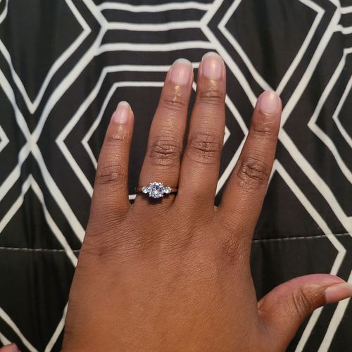Customer photo review of Round Trinity Ring
