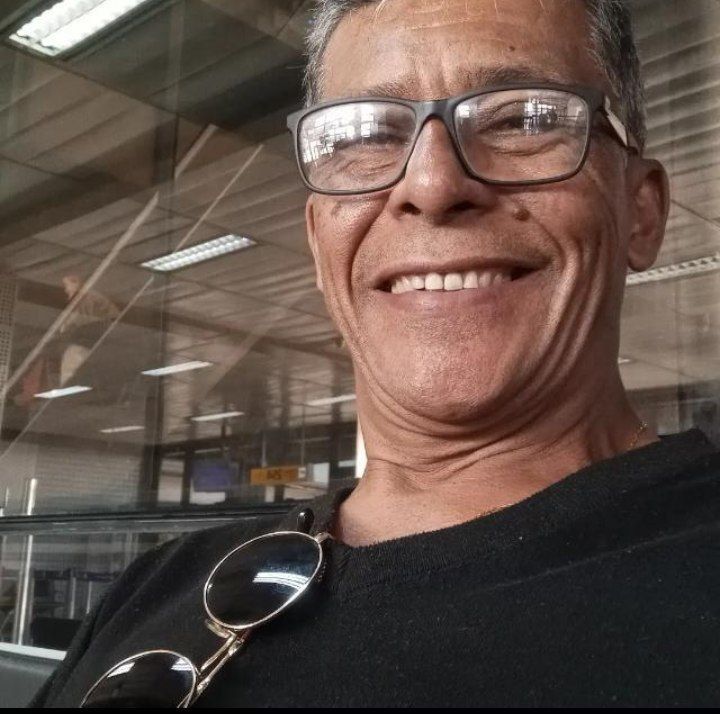 Customer photo review of Impermeabilizante para Infiltrações Multiuso Incolor