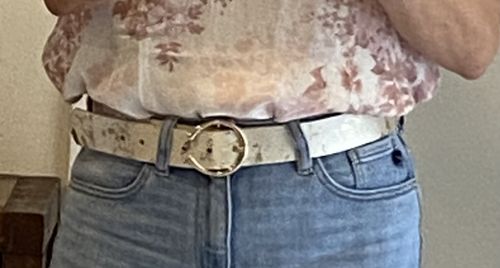 Customer photo review of Most Wanted Gold Speckle Belt