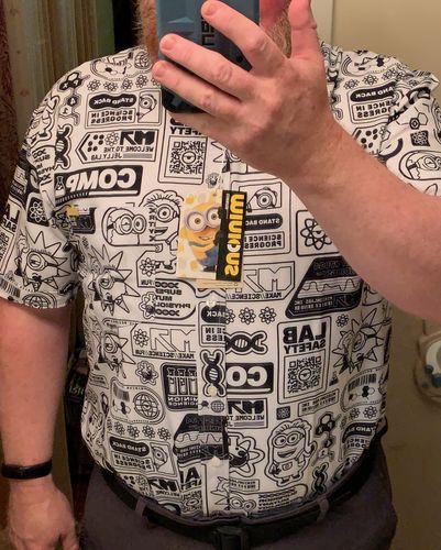 Customer photo review of Minions "Zero Days Without Accident" – KUNUFLEX Short Sleeve Shirt