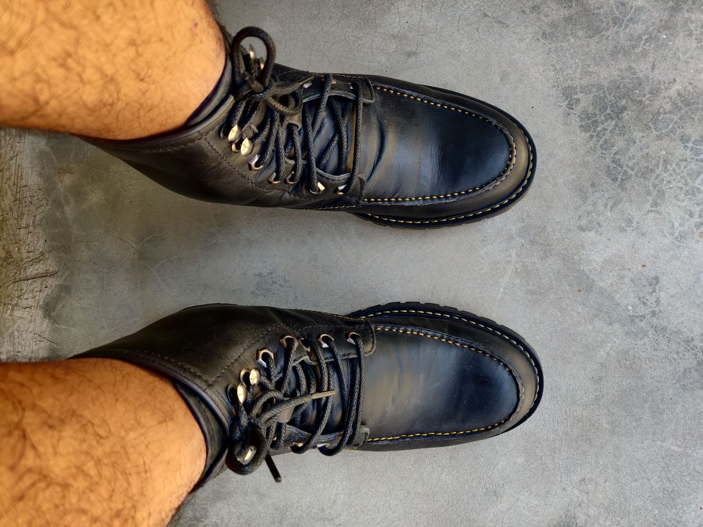 Customer photo review of boots moc-toe black