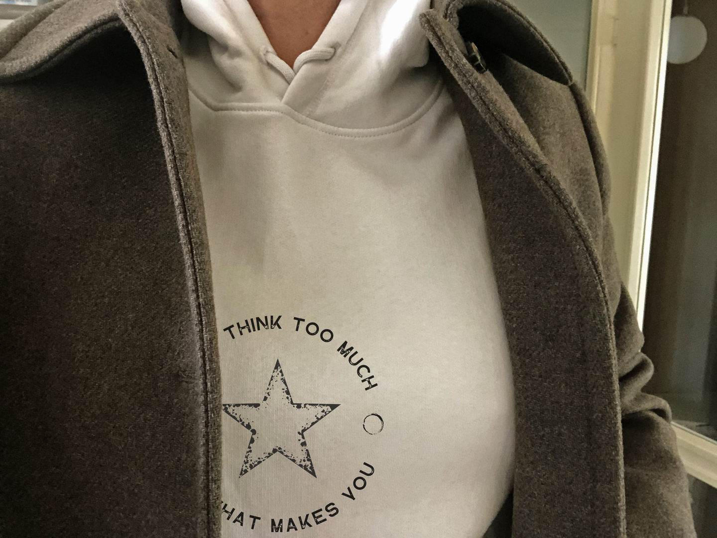 Customer photo review of Damen Hoodie regular fit "DON'T THINK TOO MUCH..." Bio-Baumwolle
