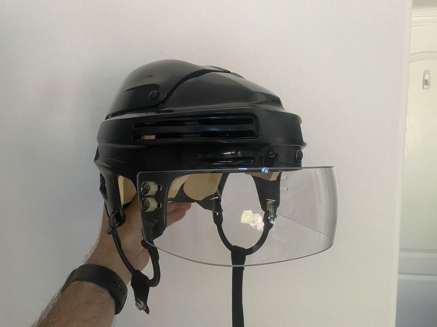 Customer photo review of G2 STRAIGHT CUT HOCKEY VISOR CLEAR