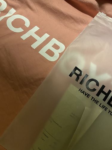 Customer photo review of DROP SHOULDER TEE - PASTEL PINK