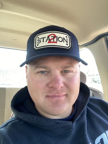 Customer photo review of "LAYOVER DESIGN" with custom back of hat